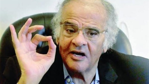 ممدوح عباس ينتصر على الخطيب في صفقة الموسم